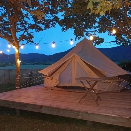 Du Fontclaire Campsite *